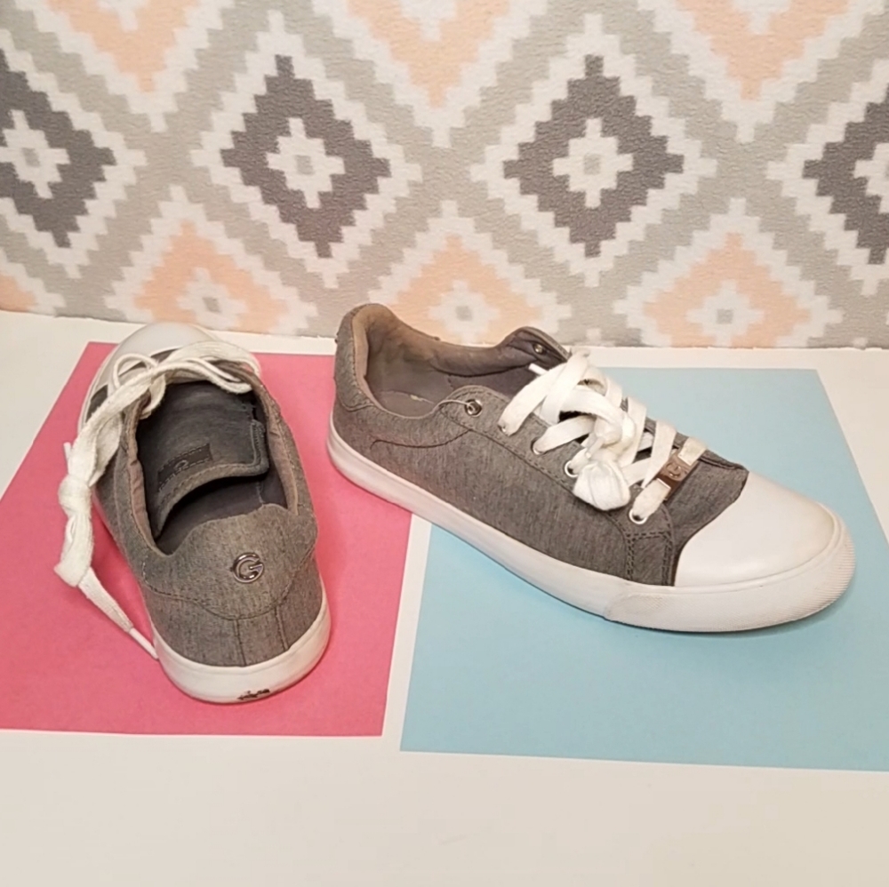 GBG Low Top Grey Sneaker - Picture 9 of 9
